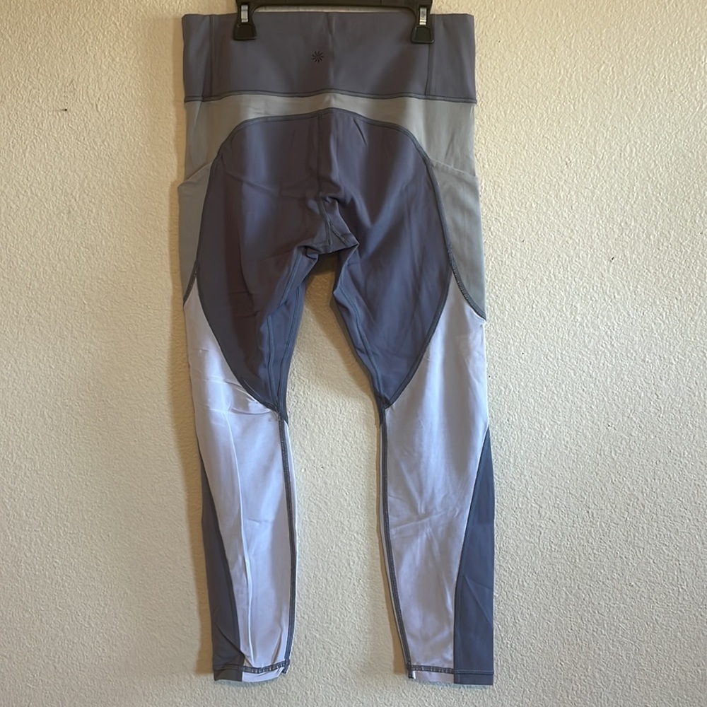 Athleta Color Block All In 7/8 Tight‎ size medium - Picture 6 of 15
